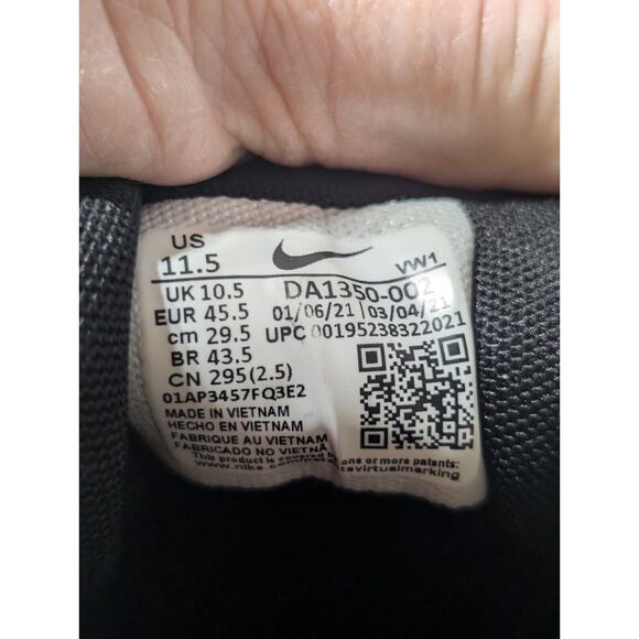 Nike Mens Renew Retaliation TR 3 DA1350-002 Black Running Shoes Sneakers Sz 11.5 - Picture 9 of 9